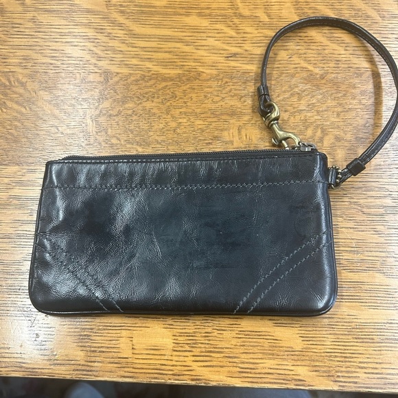 Vintage Coach Black Patent Leather Wristlet - Zipper Closure Wallet - Picture 2 of 10